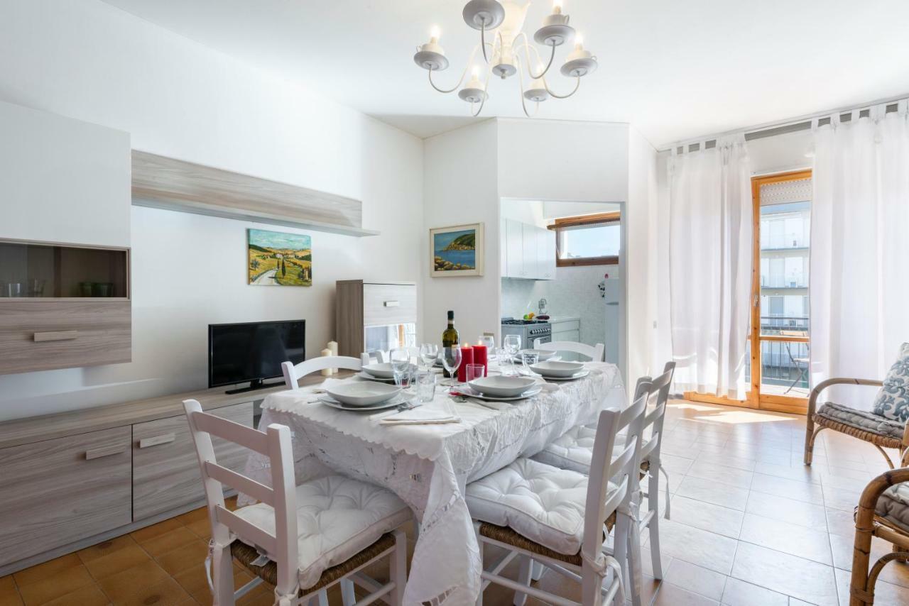Appartamento Clara 11 Follonica Exterior foto